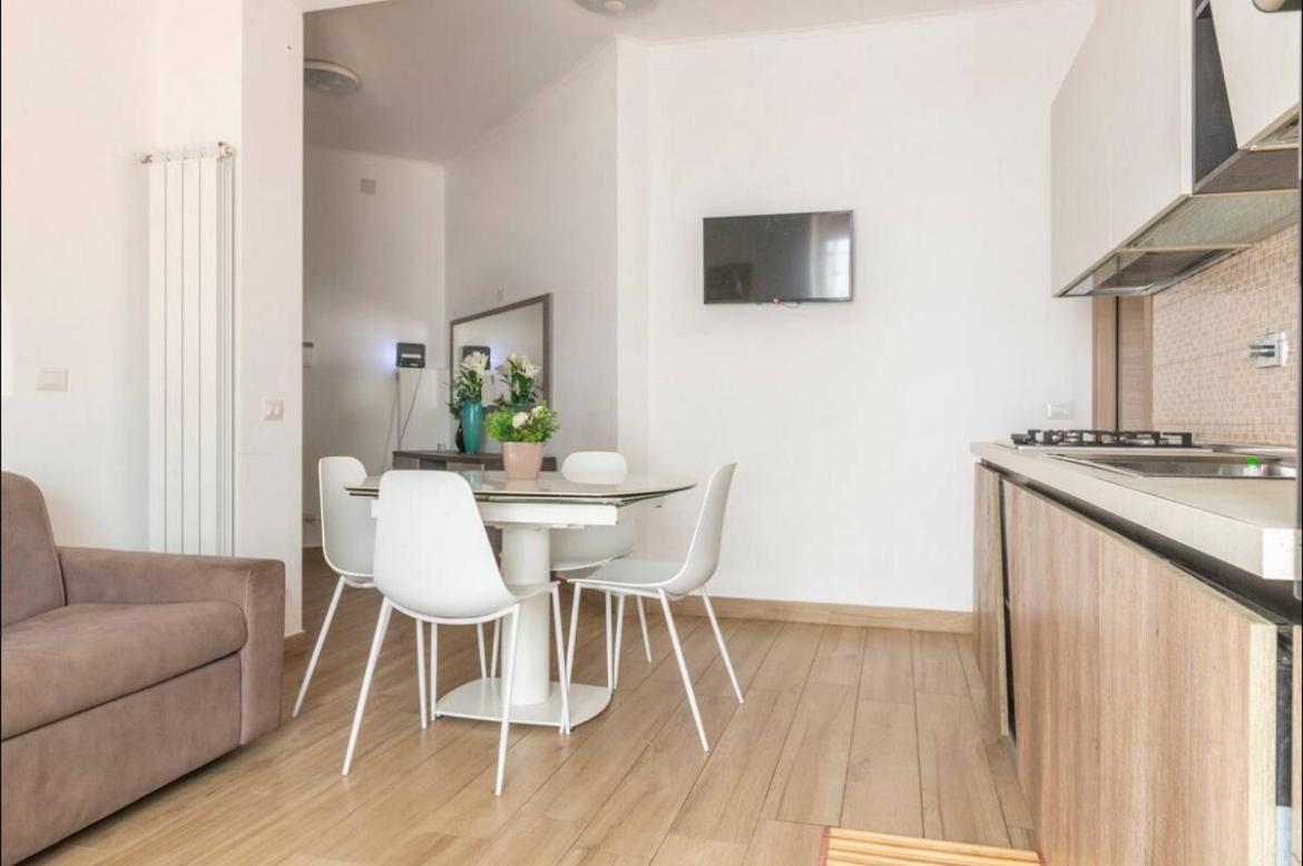 Apartament Large Garden Rzym Zewnętrze zdjęcie