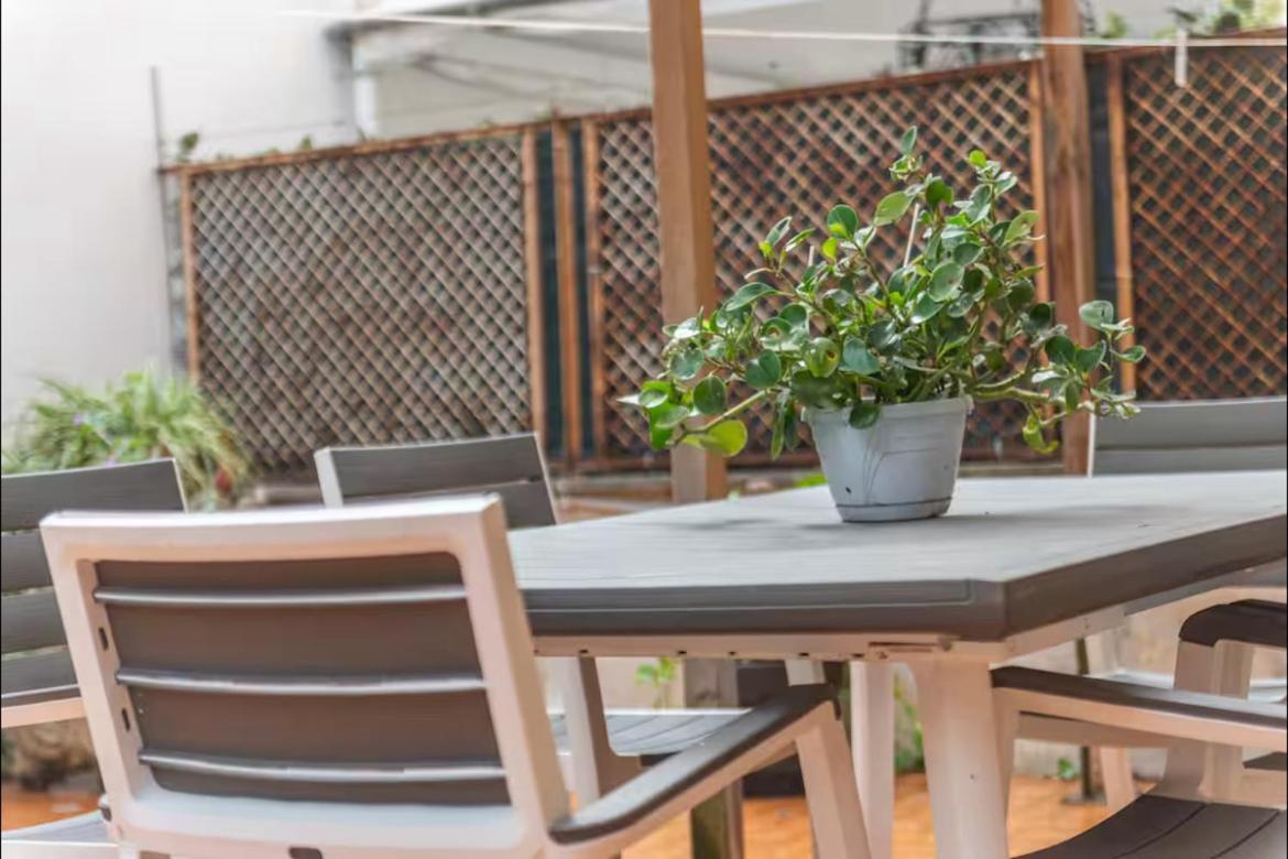 Apartament Large Garden Rzym Zewnętrze zdjęcie